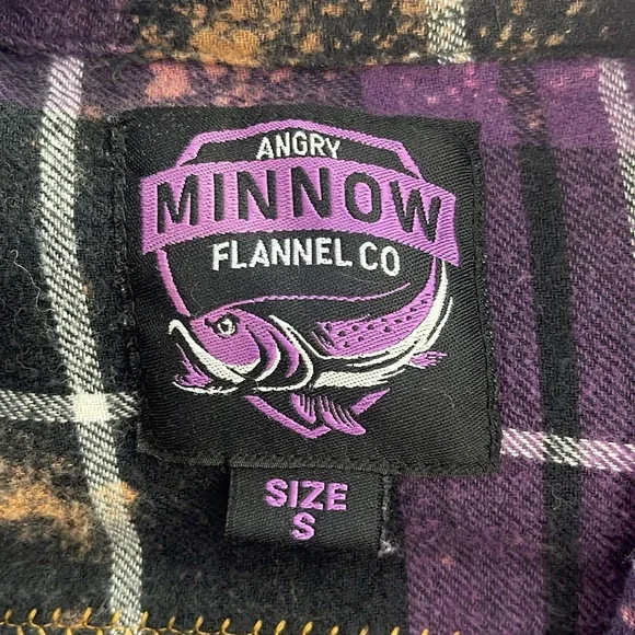 Angry Minnow Officially Licensed LA Lakers Purple FlannelSize Small